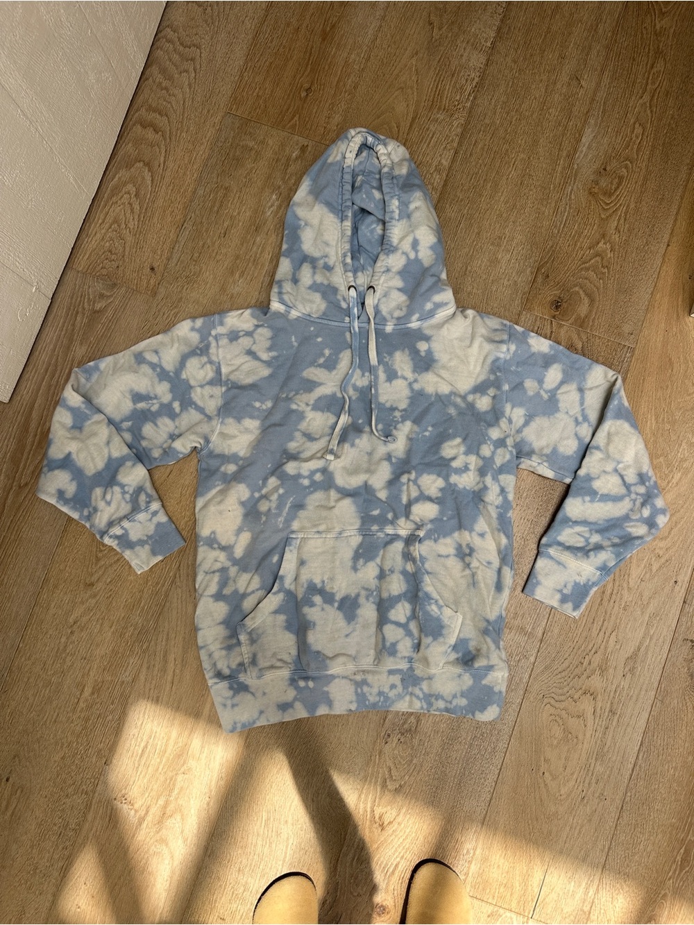Blue and White Tie-Dye Hoodie Sweatshirt